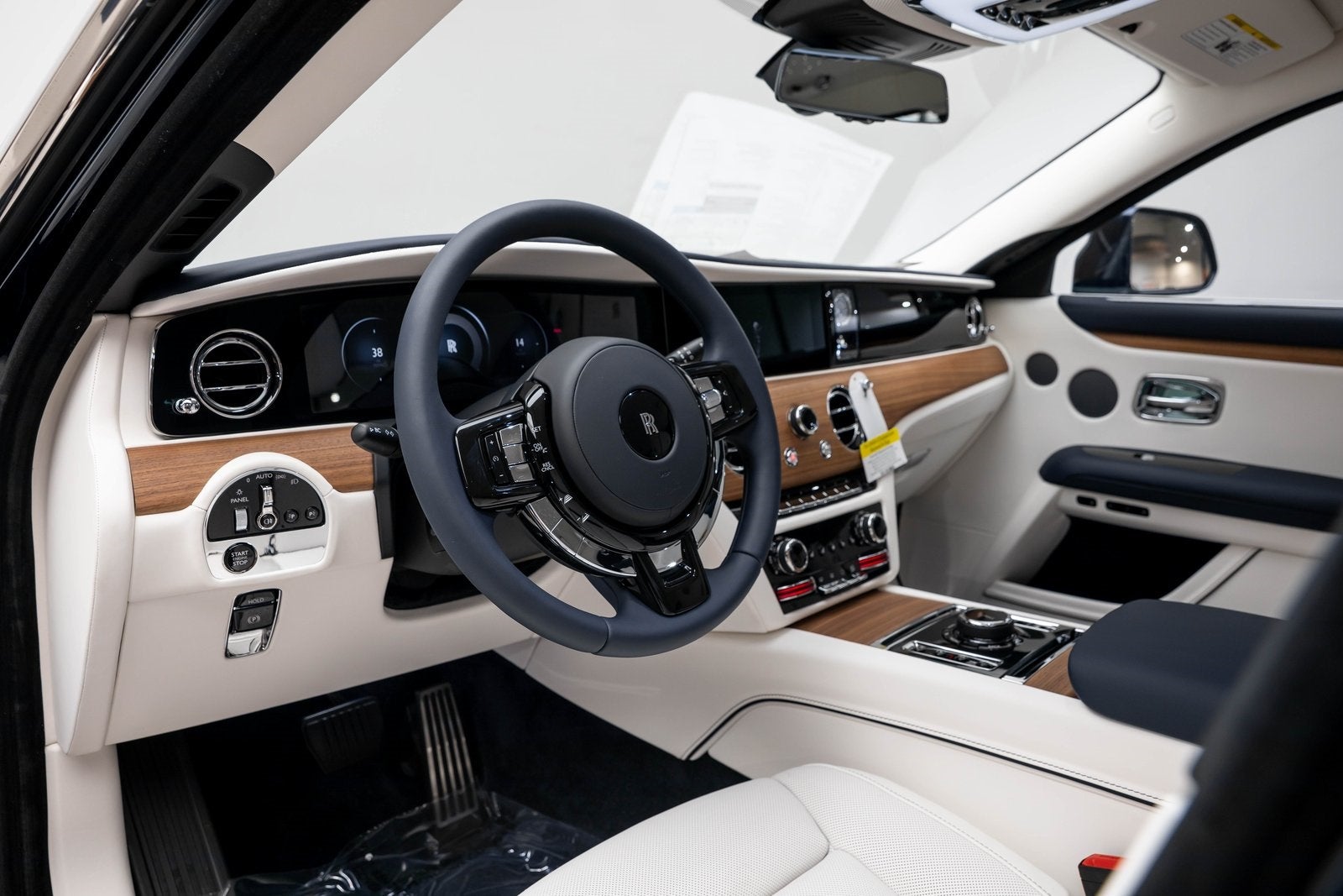 2026 Rolls-Royce Ghost 