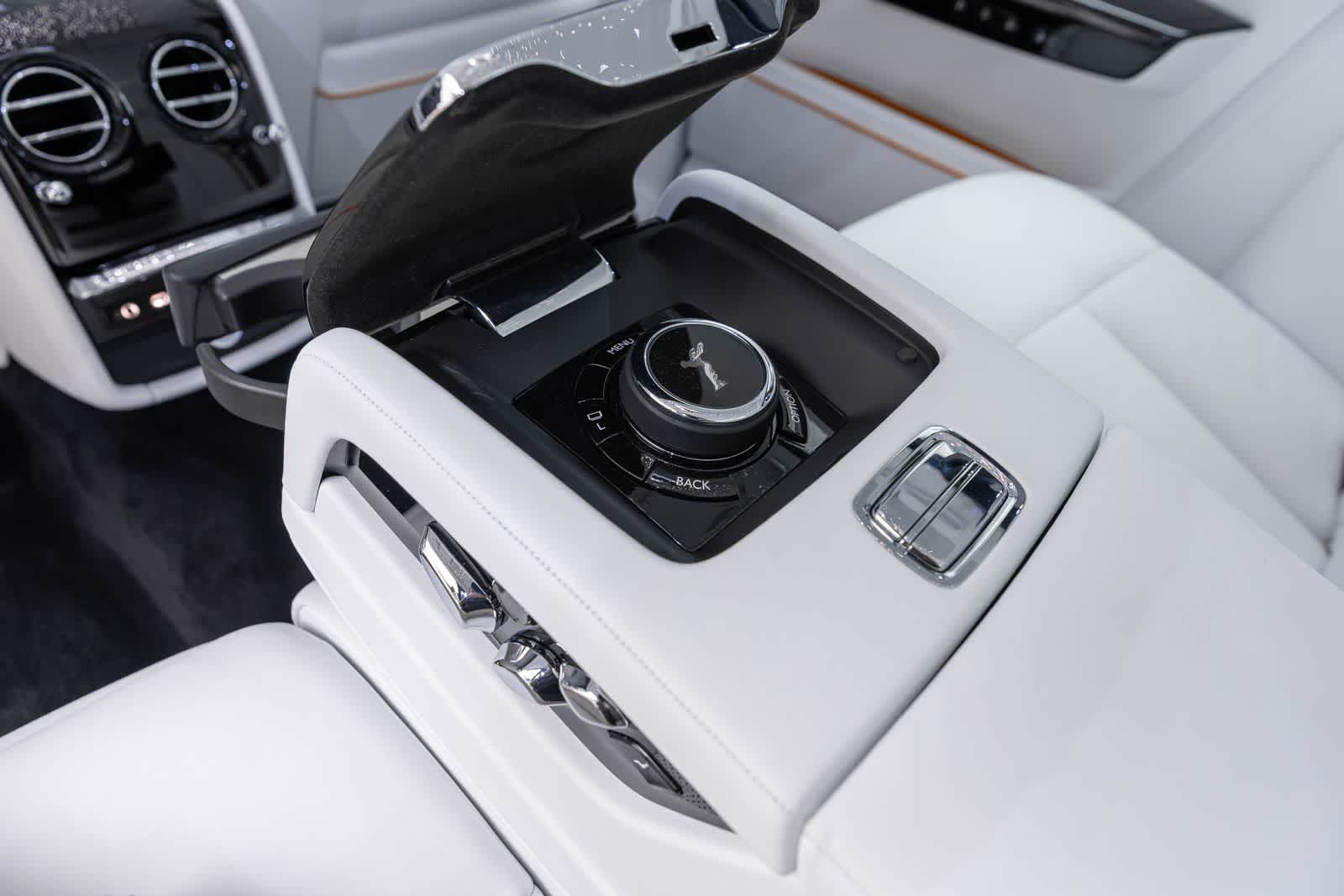 Rolls-Royce Phantom 2027 