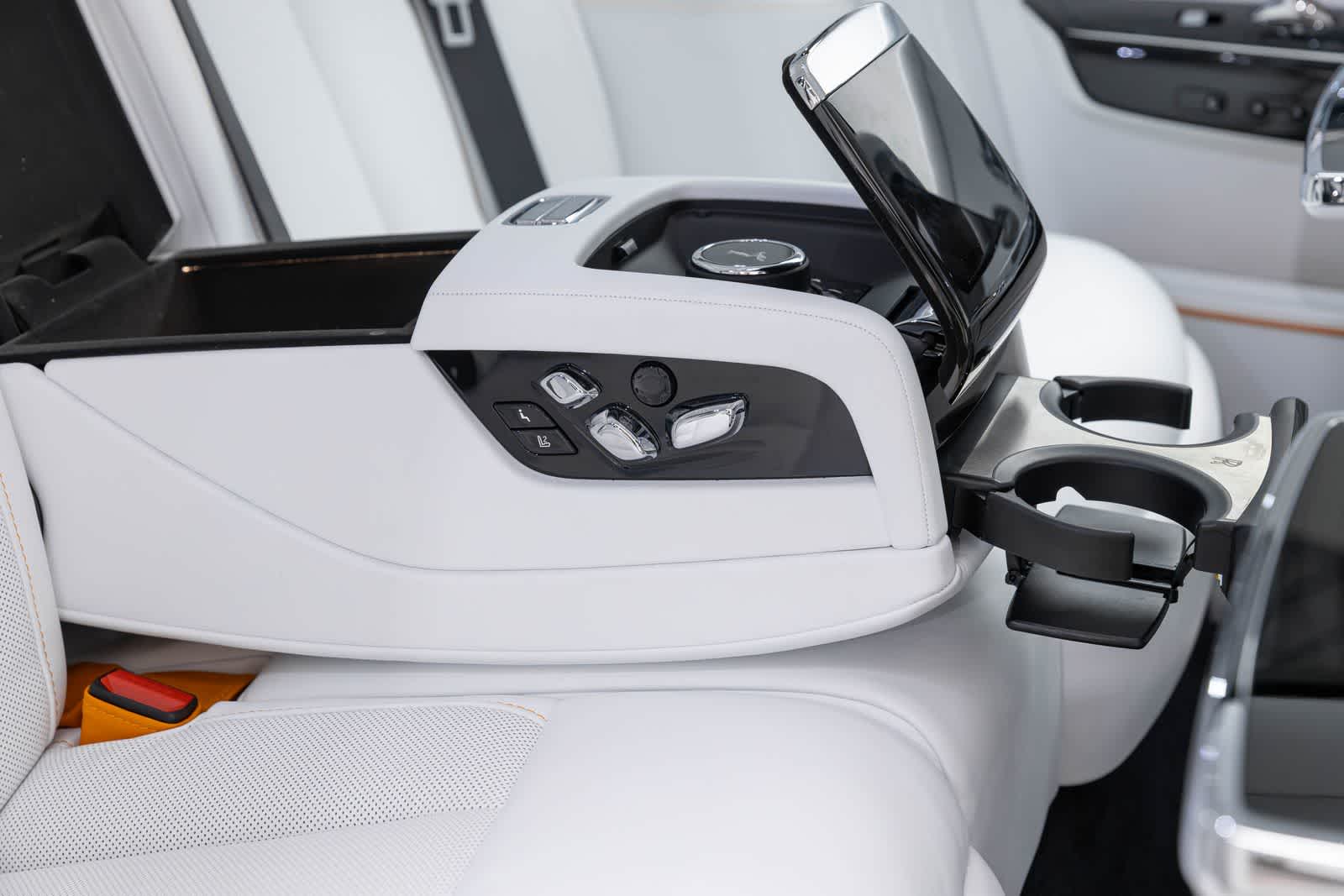 Rolls-Royce Phantom 2027 