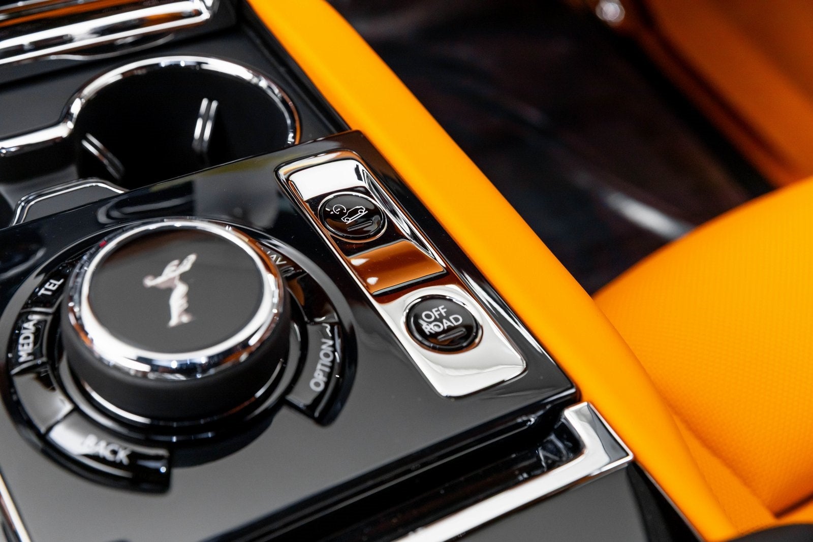 2026 Rolls-Royce Cullinan 