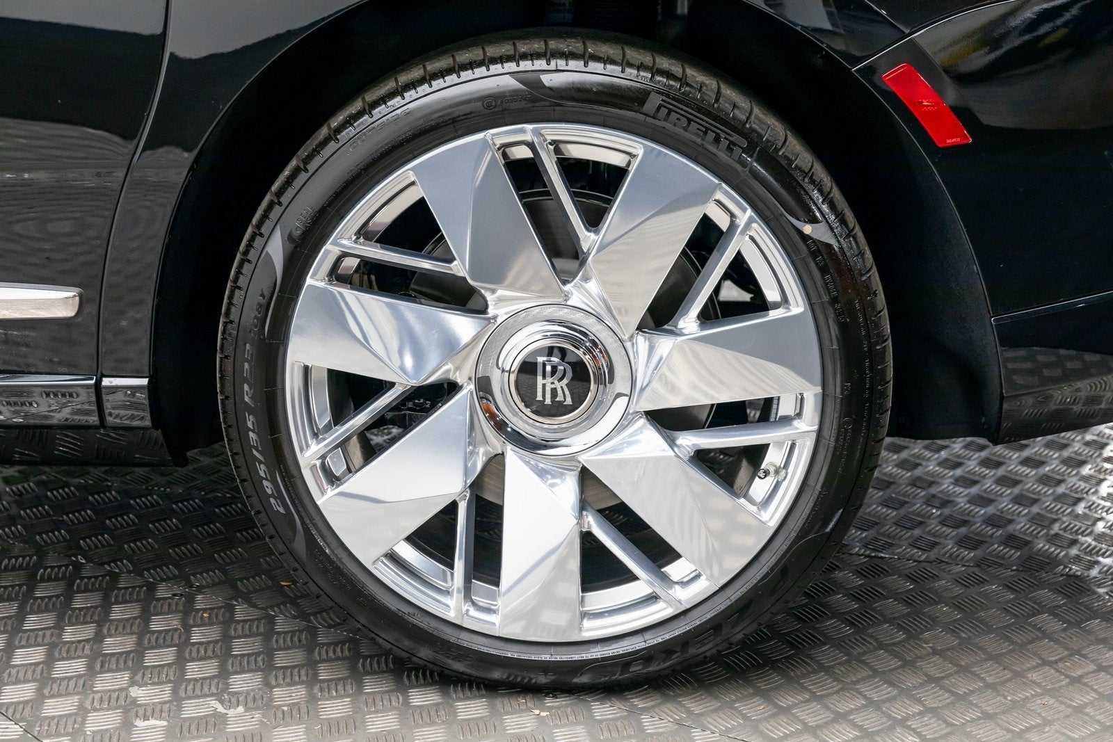 2026 Rolls-Royce Cullinan 