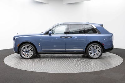 Rolls-Royce Cullinan 2027 