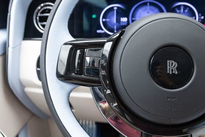 Rolls-Royce Cullinan 2027 