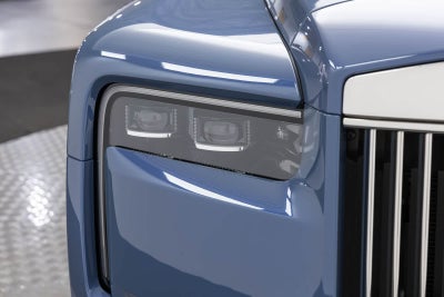 Rolls-Royce Cullinan 2027 