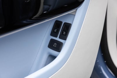 Rolls-Royce Cullinan 2027 