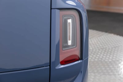 Rolls-Royce Cullinan 2027 