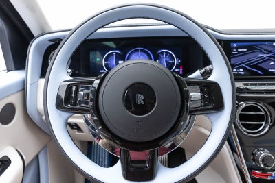 Rolls-Royce Cullinan 2027 