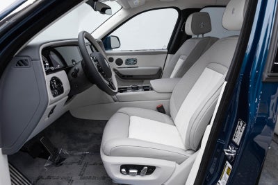 Rolls-Royce Cullinan 2027 