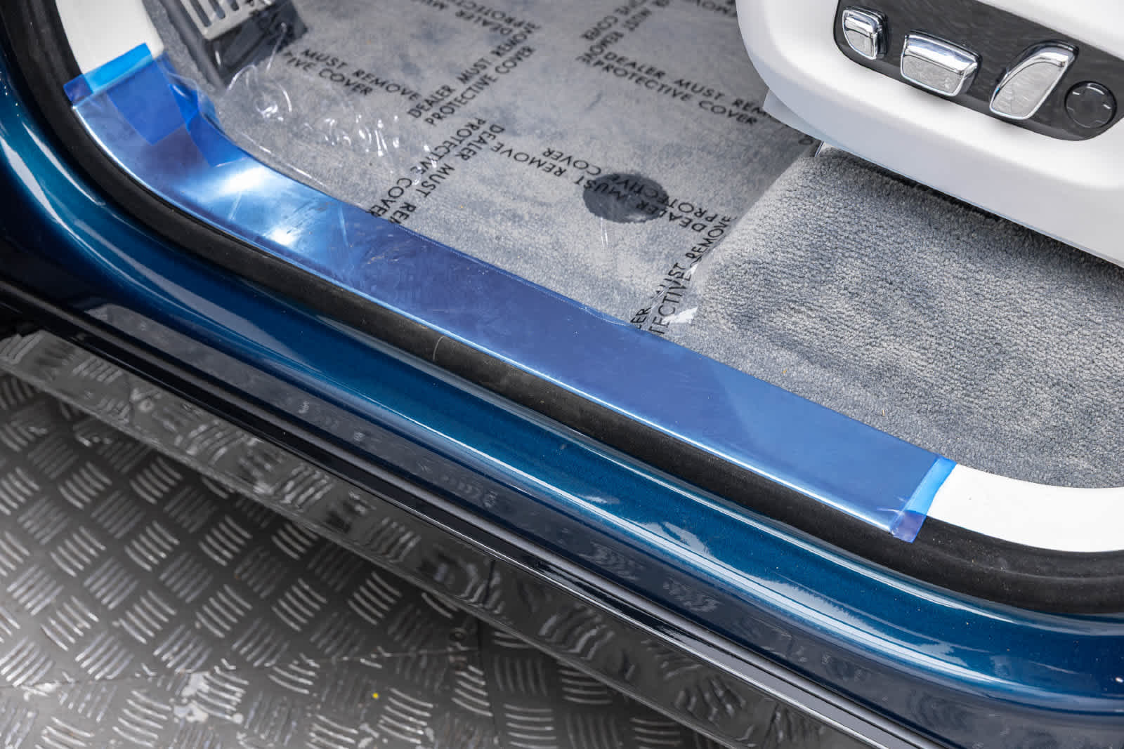 Rolls-Royce Cullinan 2027 
