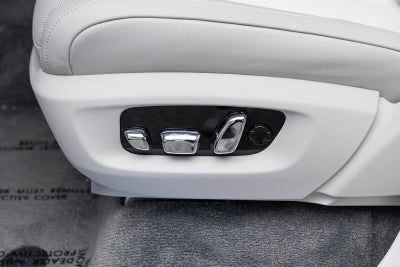 Rolls-Royce Cullinan 2027 