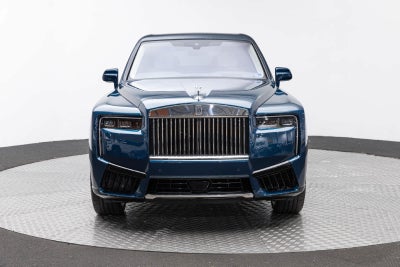 Rolls-Royce Cullinan 2027 
