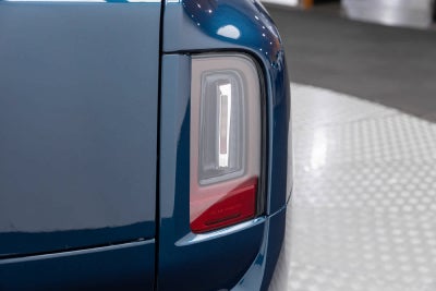 Rolls-Royce Cullinan 2027 