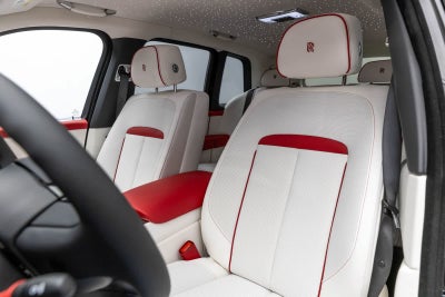 Rolls-Royce Cullinan Black Badge 2027
