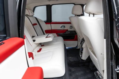 Rolls-Royce Cullinan Black Badge 2027