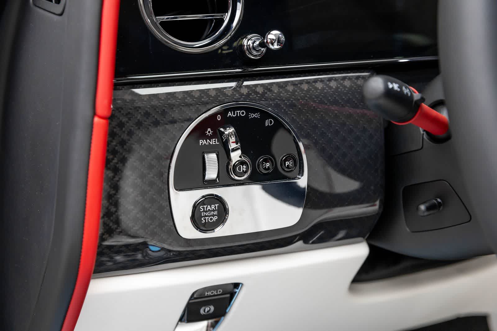 Rolls-Royce Cullinan Black Badge 2027