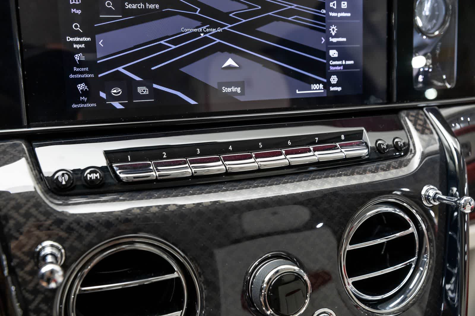 Rolls-Royce Cullinan Black Badge 2027