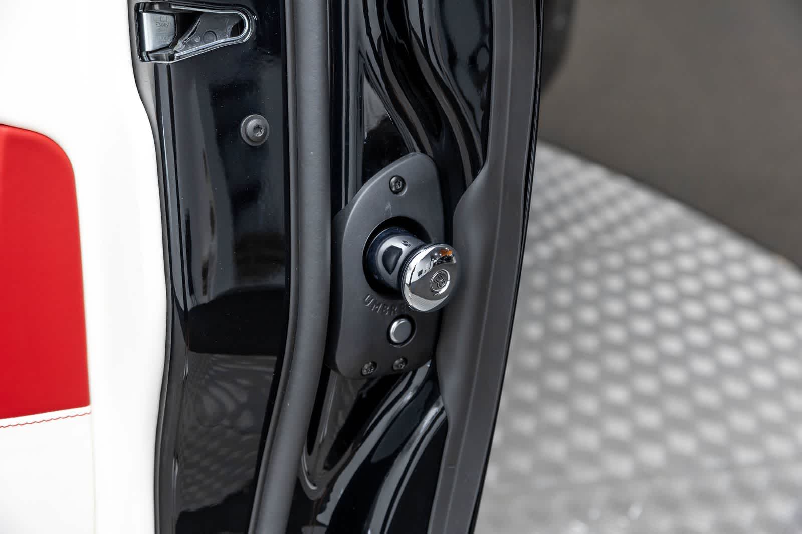 Rolls-Royce Cullinan Black Badge 2027