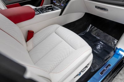 Rolls-Royce Cullinan Black Badge 2027