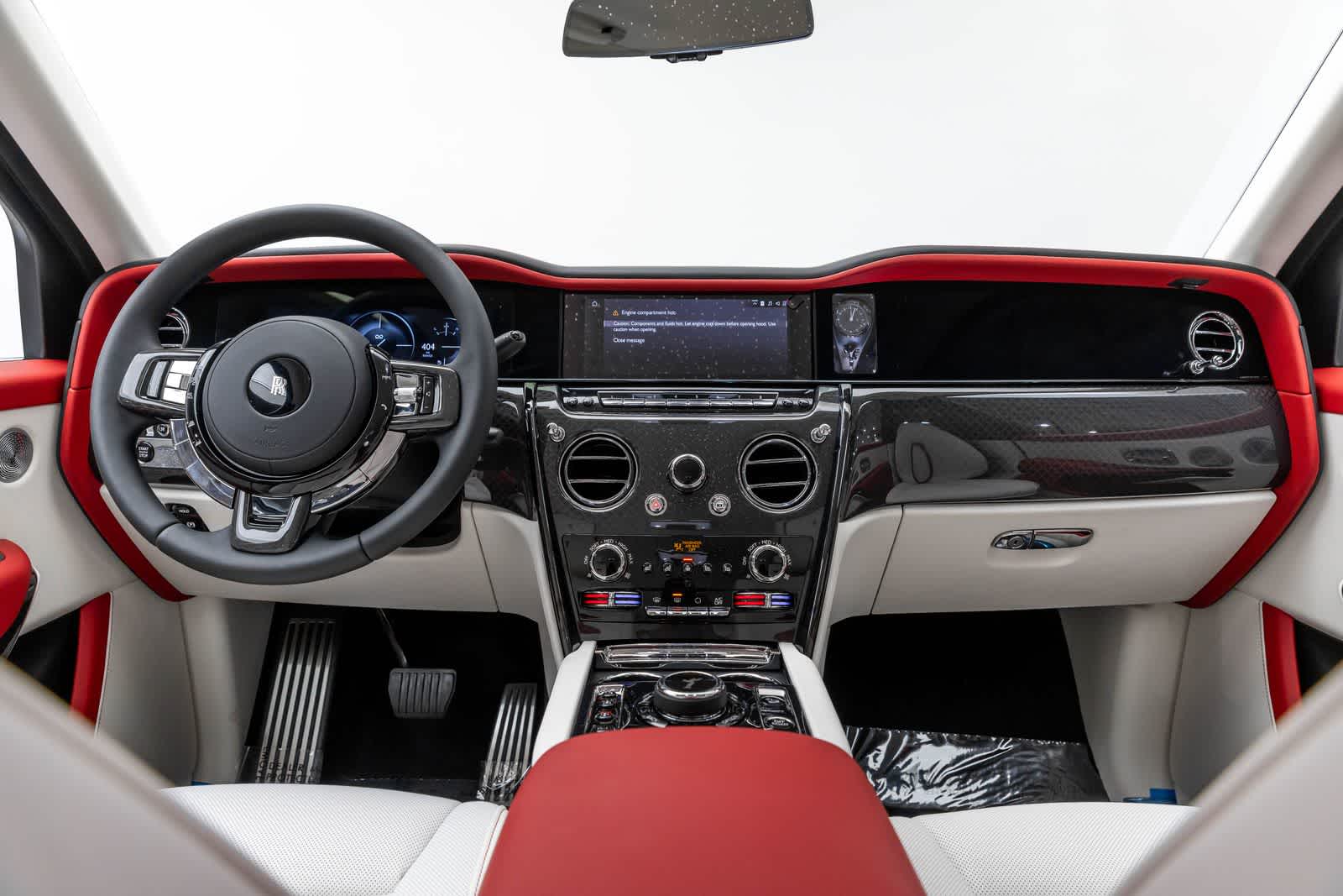 Rolls-Royce Cullinan Black Badge 2027