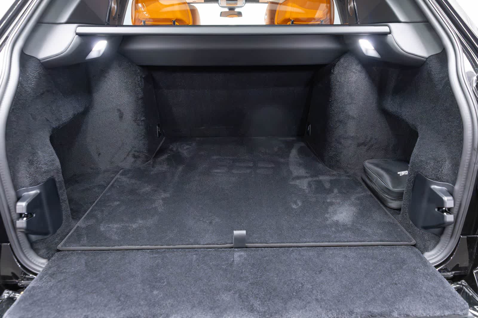 Rolls-Royce Cullinan Black Badge 2027