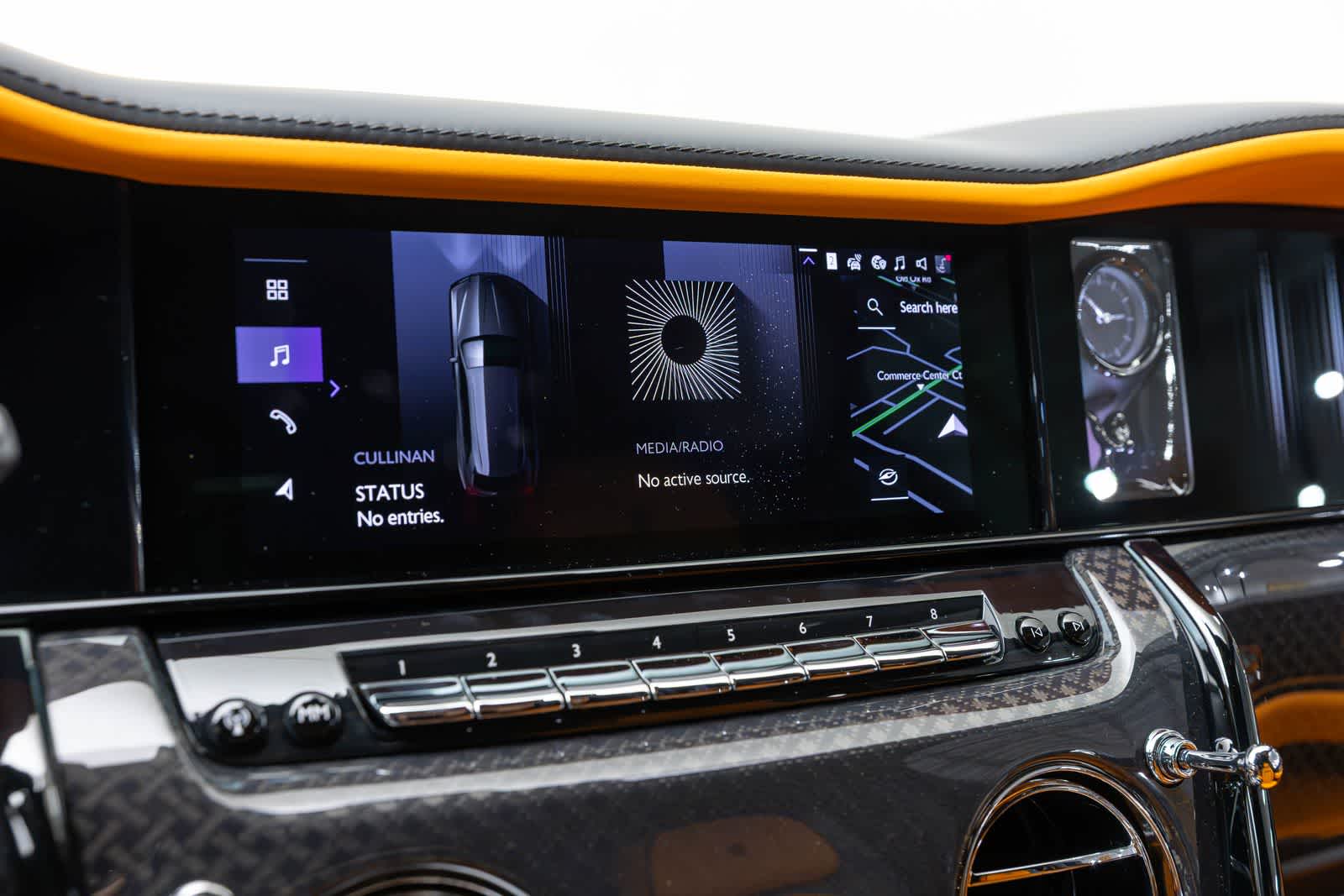 Rolls-Royce Cullinan Black Badge 2027