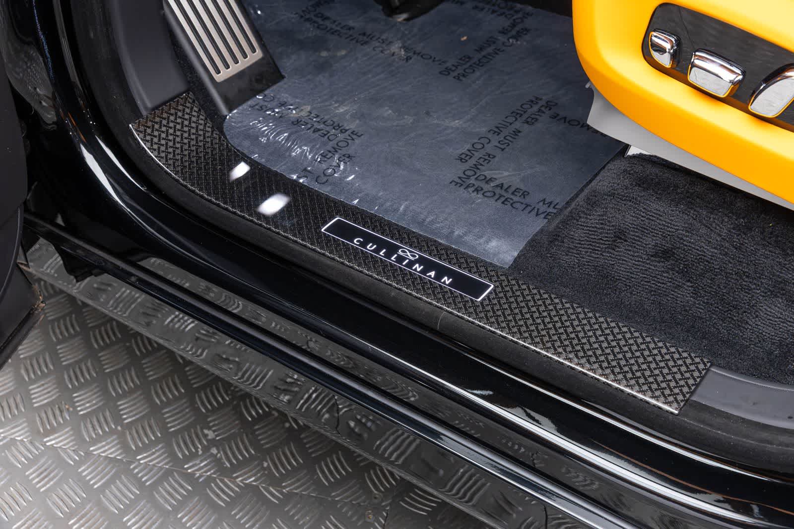 Rolls-Royce Cullinan Black Badge 2027