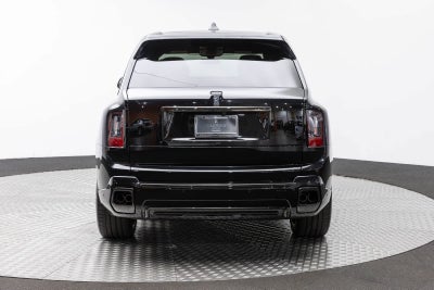 Rolls-Royce Cullinan Black Badge 2027
