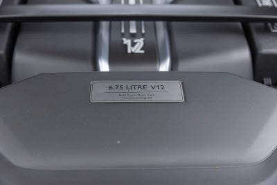 Rolls-Royce Cullinan Black Badge 2027