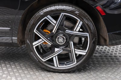 Rolls-Royce Cullinan Black Badge 2027