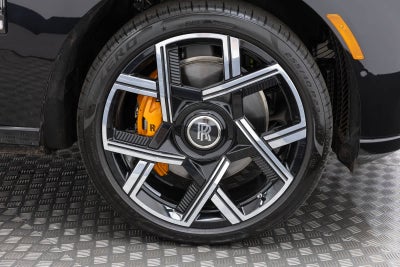 Rolls-Royce Cullinan Black Badge 2027