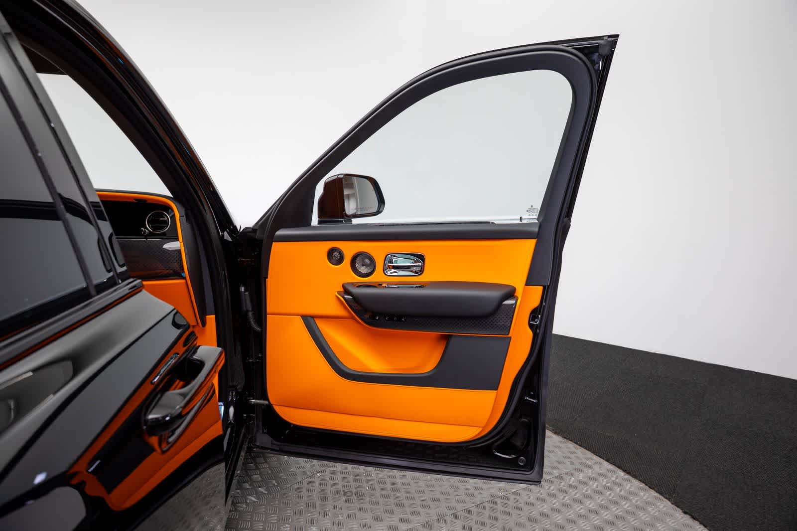 Rolls-Royce Cullinan Black Badge 2027