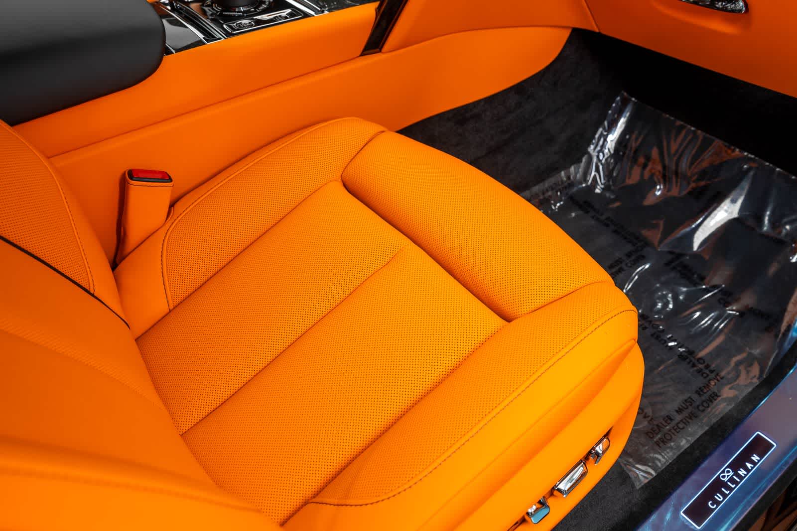Rolls-Royce Cullinan Black Badge 2027