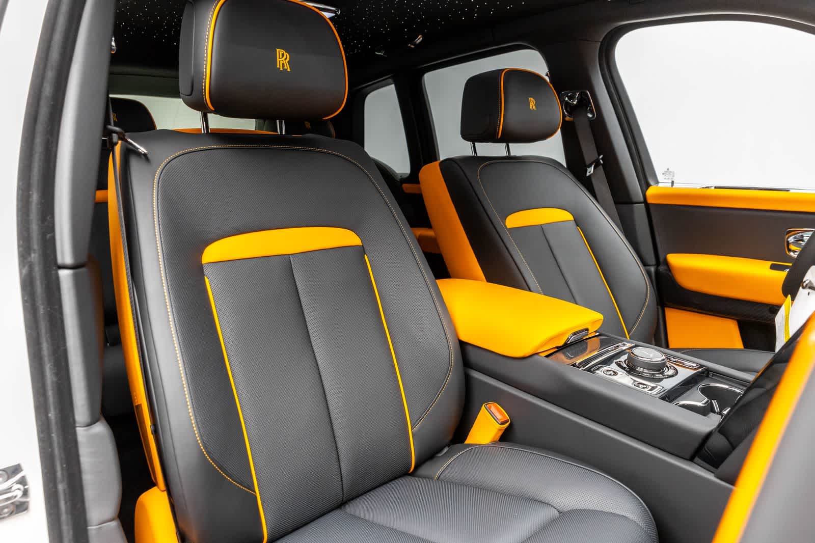 Rolls-Royce Cullinan Black Badge 2027