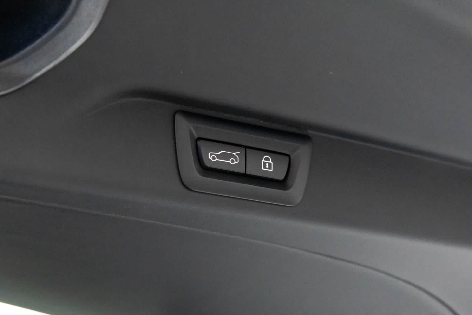 Rolls-Royce Cullinan Black Badge 2027