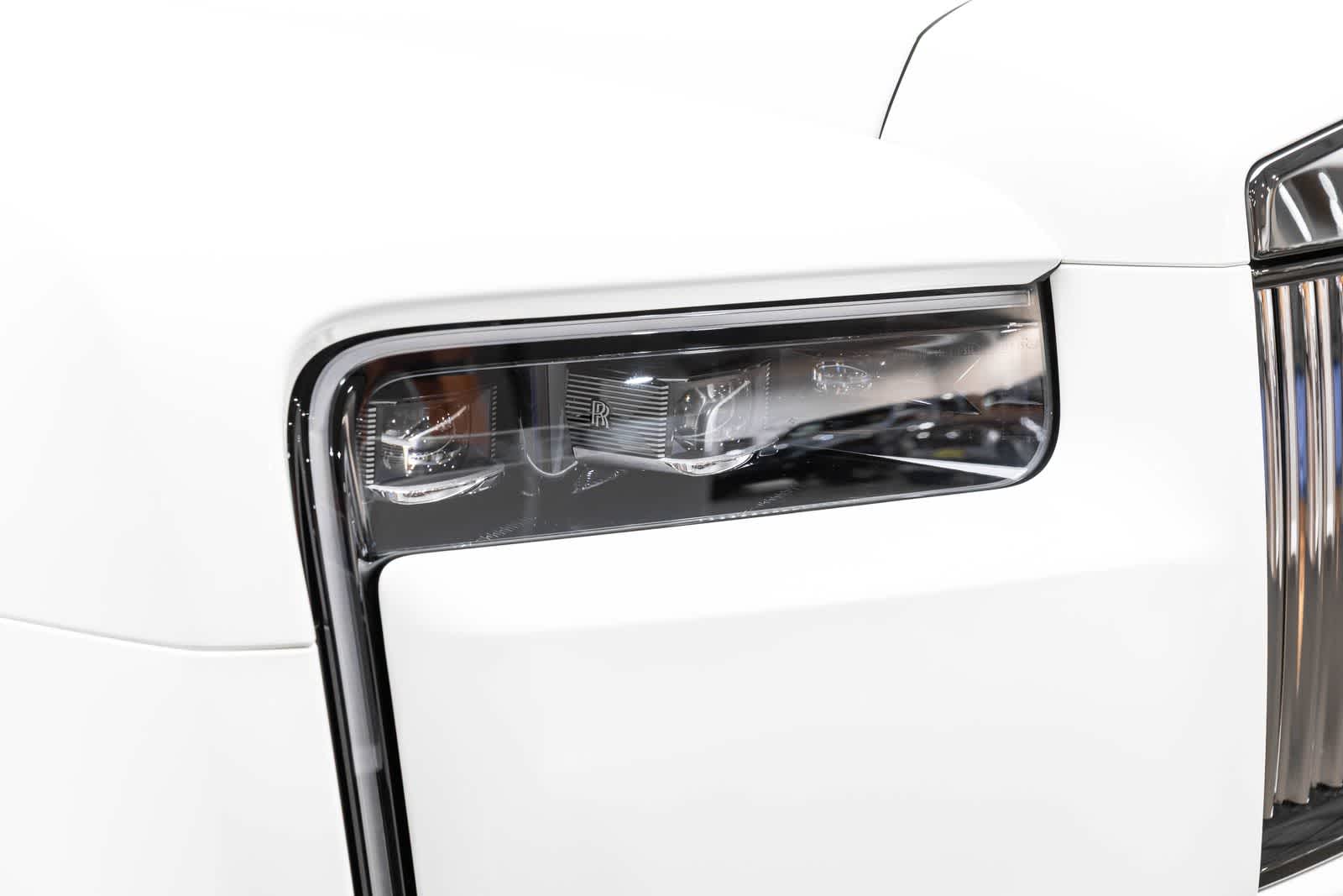 Rolls-Royce Cullinan Black Badge 2027
