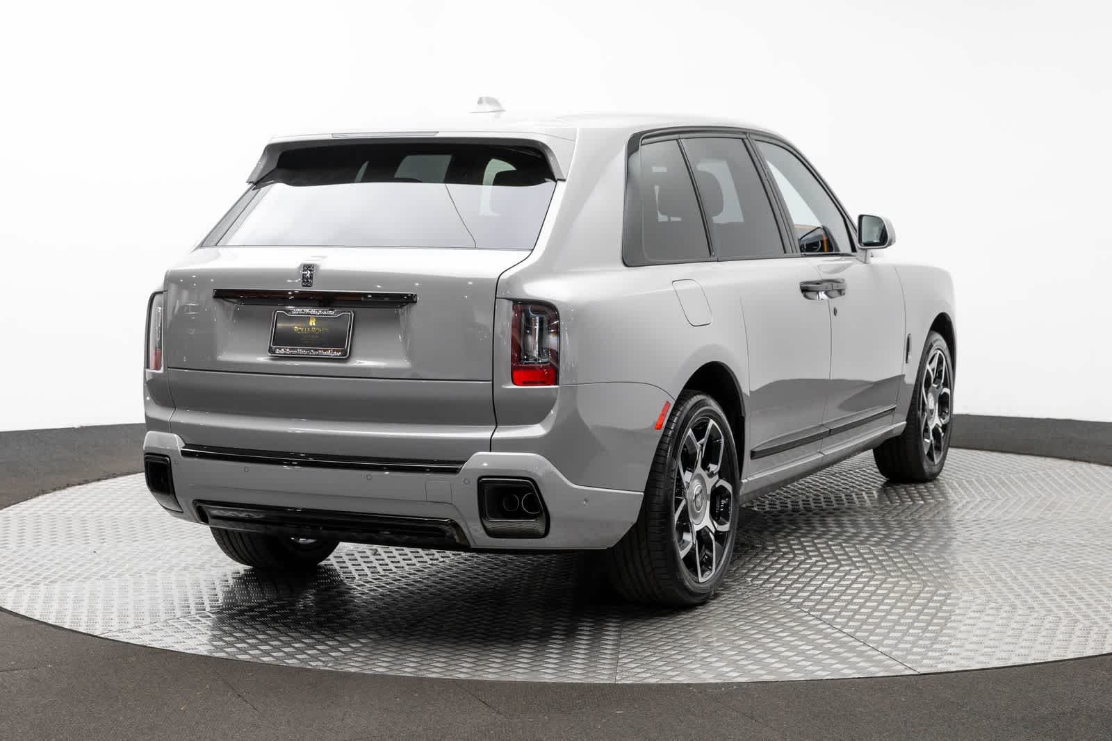 2026 Rolls-Royce Cullinan Insignia Negra