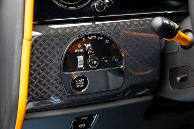 2026 Rolls-Royce Cullinan Insignia Negra