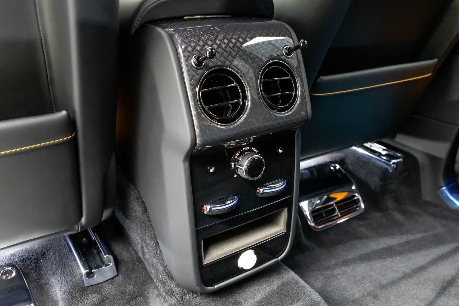 2026 Rolls-Royce Cullinan Insignia Negra