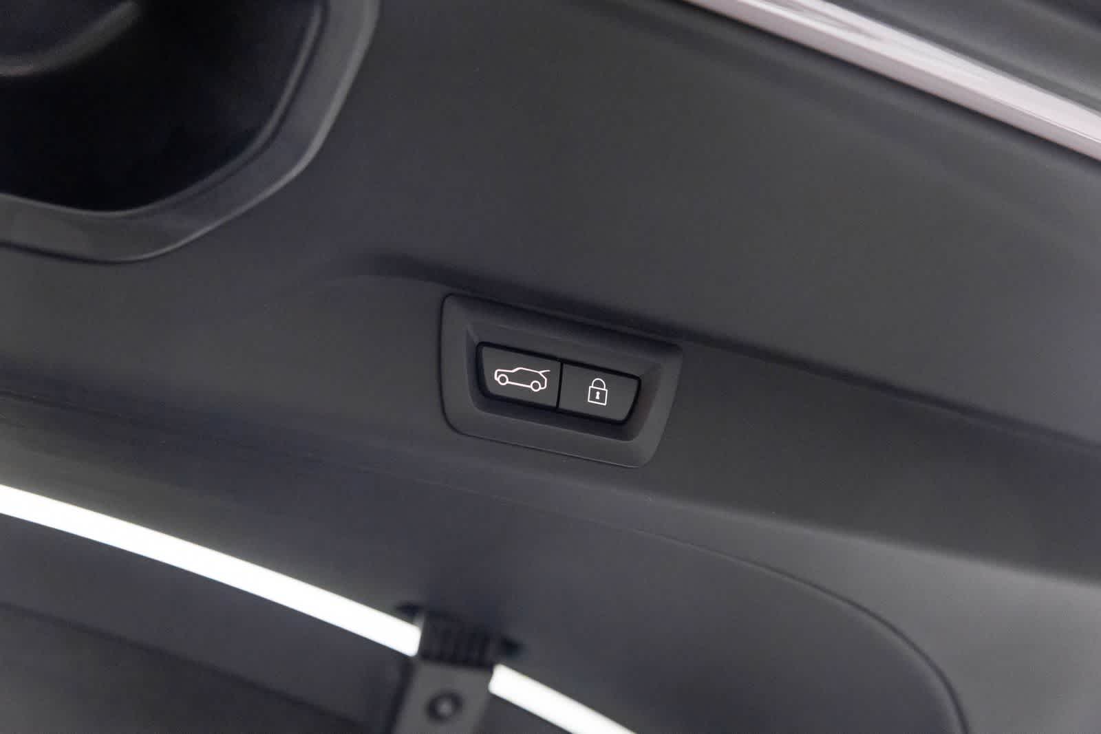 2026 Rolls-Royce Cullinan Insignia Negra