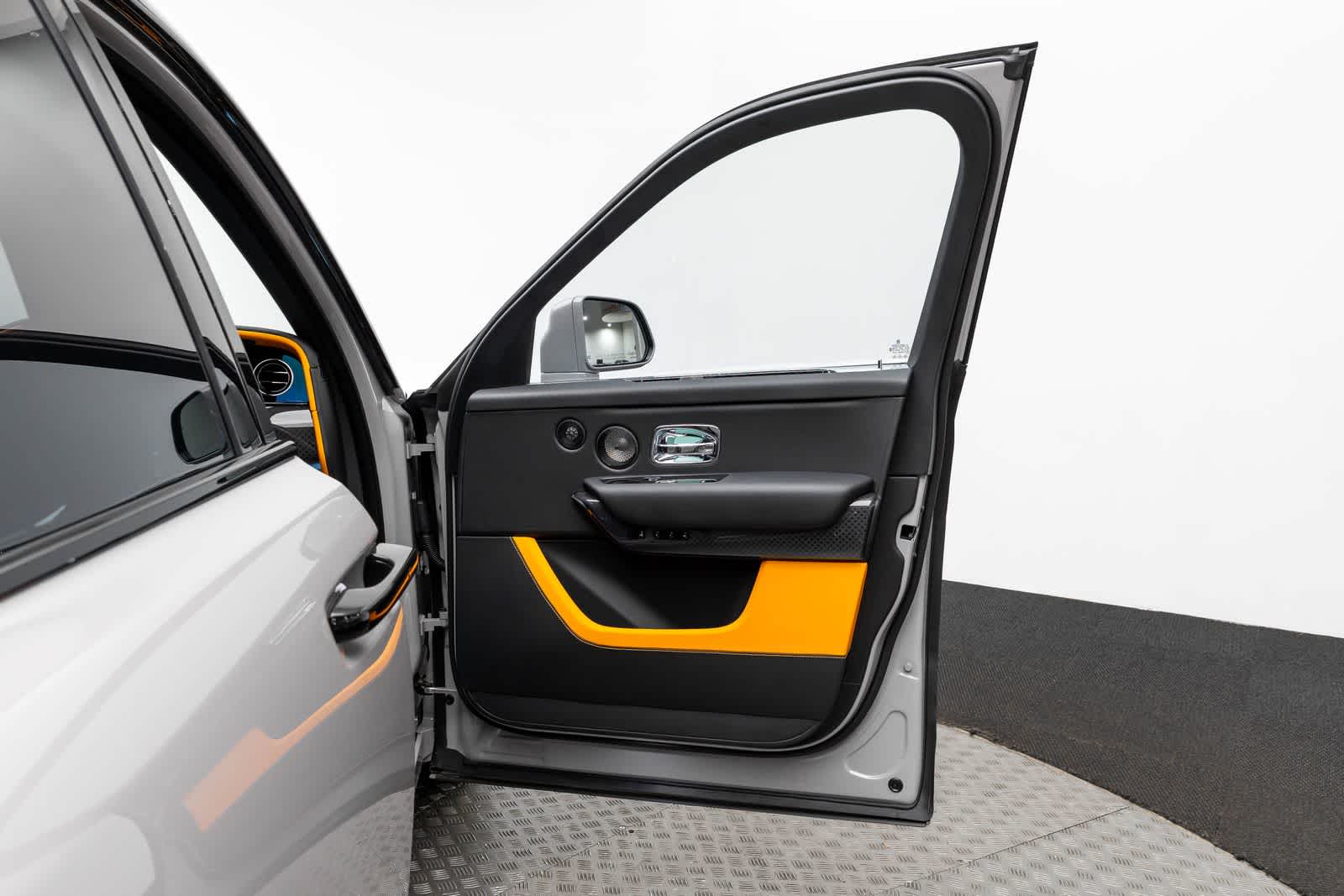 2026 Rolls-Royce Cullinan Insignia Negra