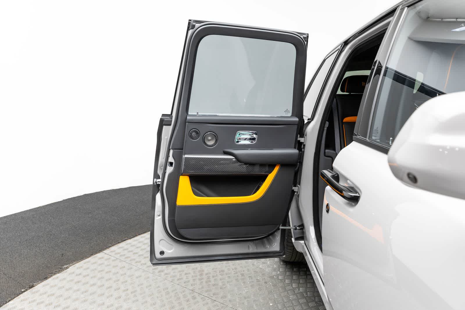 2026 Rolls-Royce Cullinan Insignia Negra