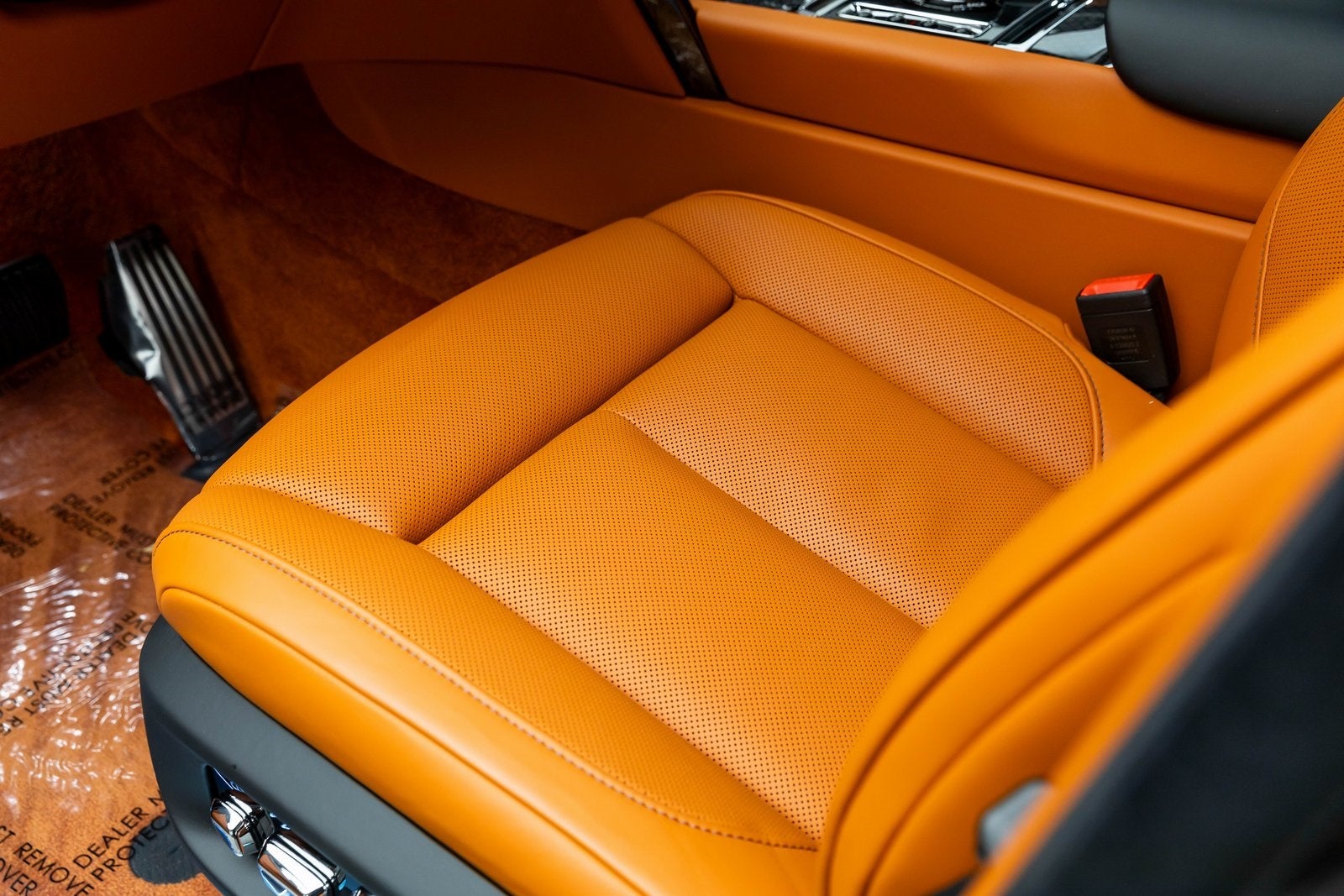 2026 Rolls-Royce Cullinan Insignia Negra