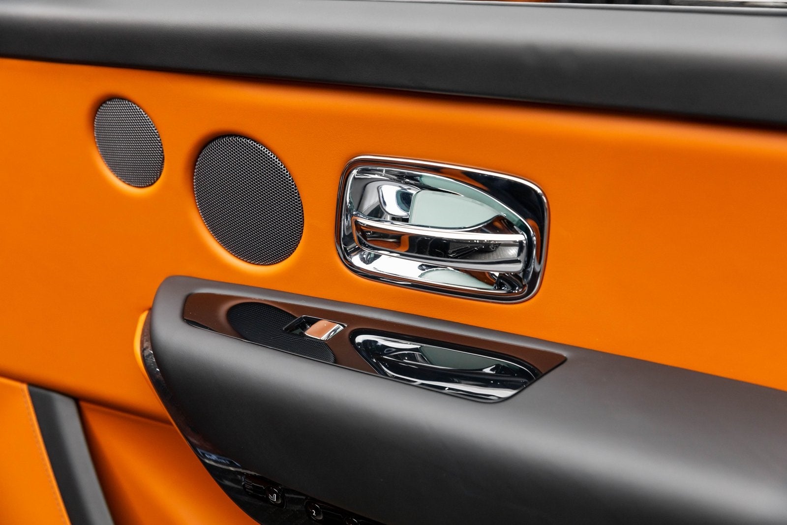 2026 Rolls-Royce Cullinan Insignia Negra