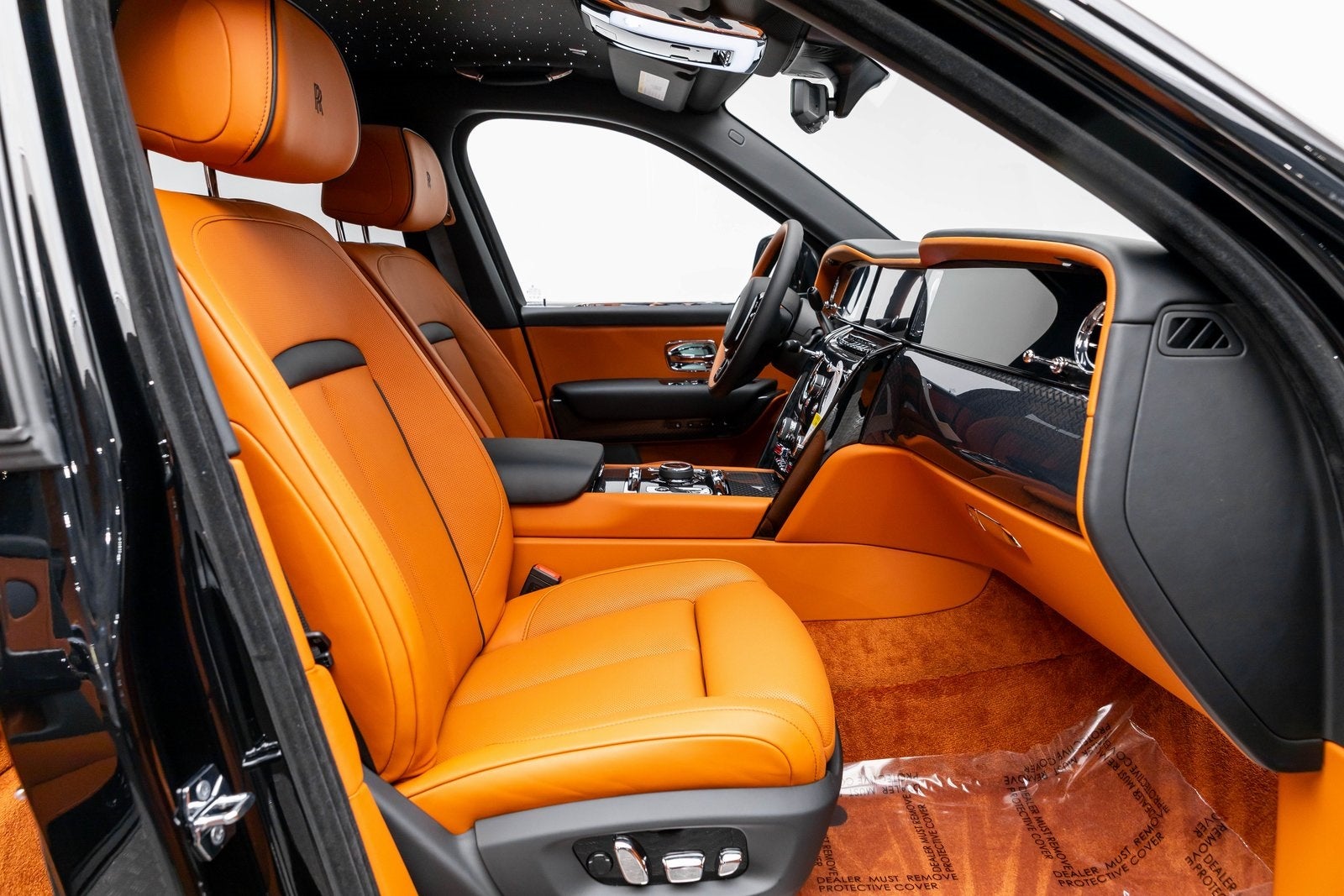 2026 Rolls-Royce Cullinan Insignia Negra