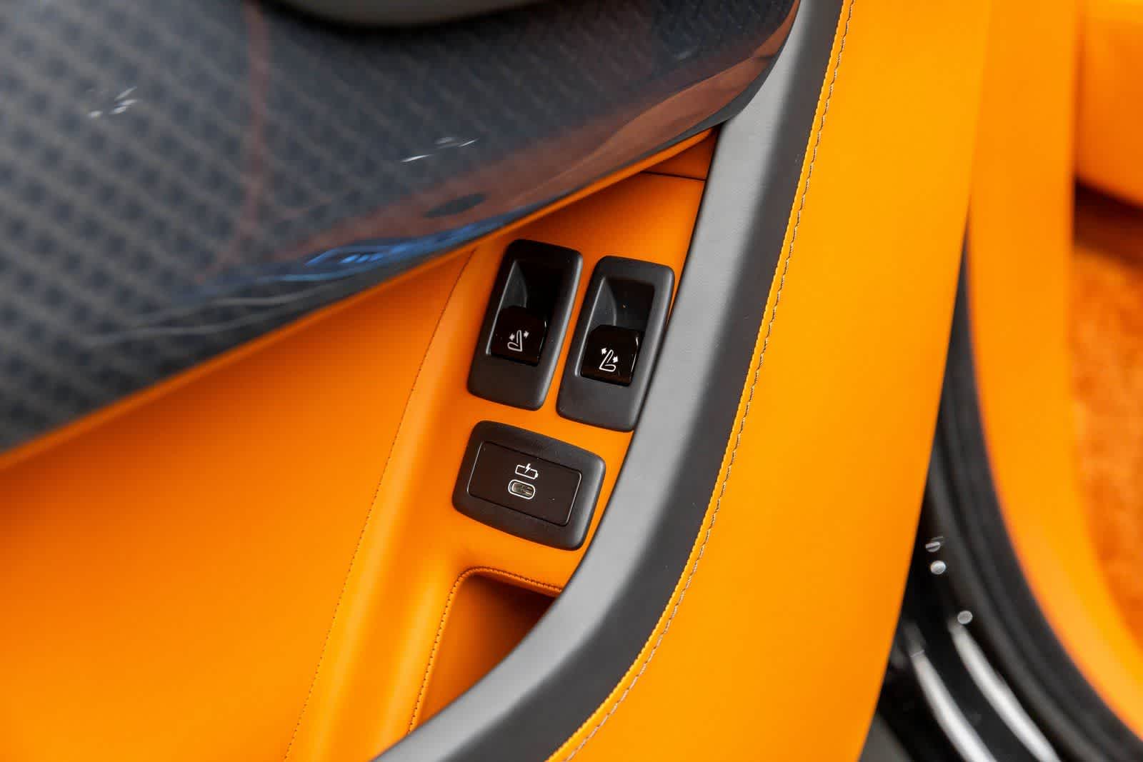 2026 Rolls-Royce Cullinan Insignia Negra