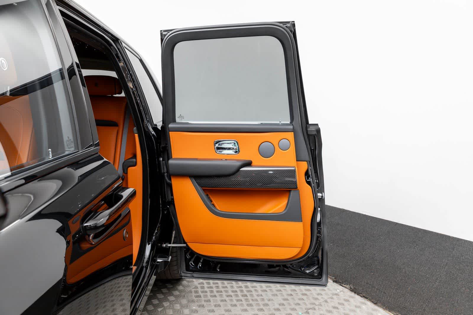 2026 Rolls-Royce Cullinan Insignia Negra