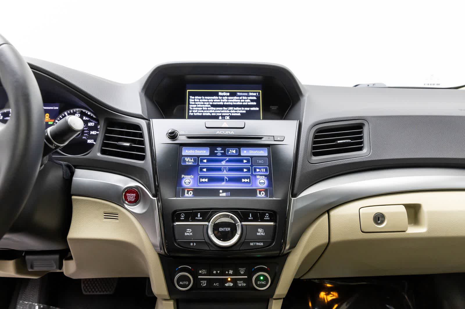 Acura ILX 2018 con paquete Premium