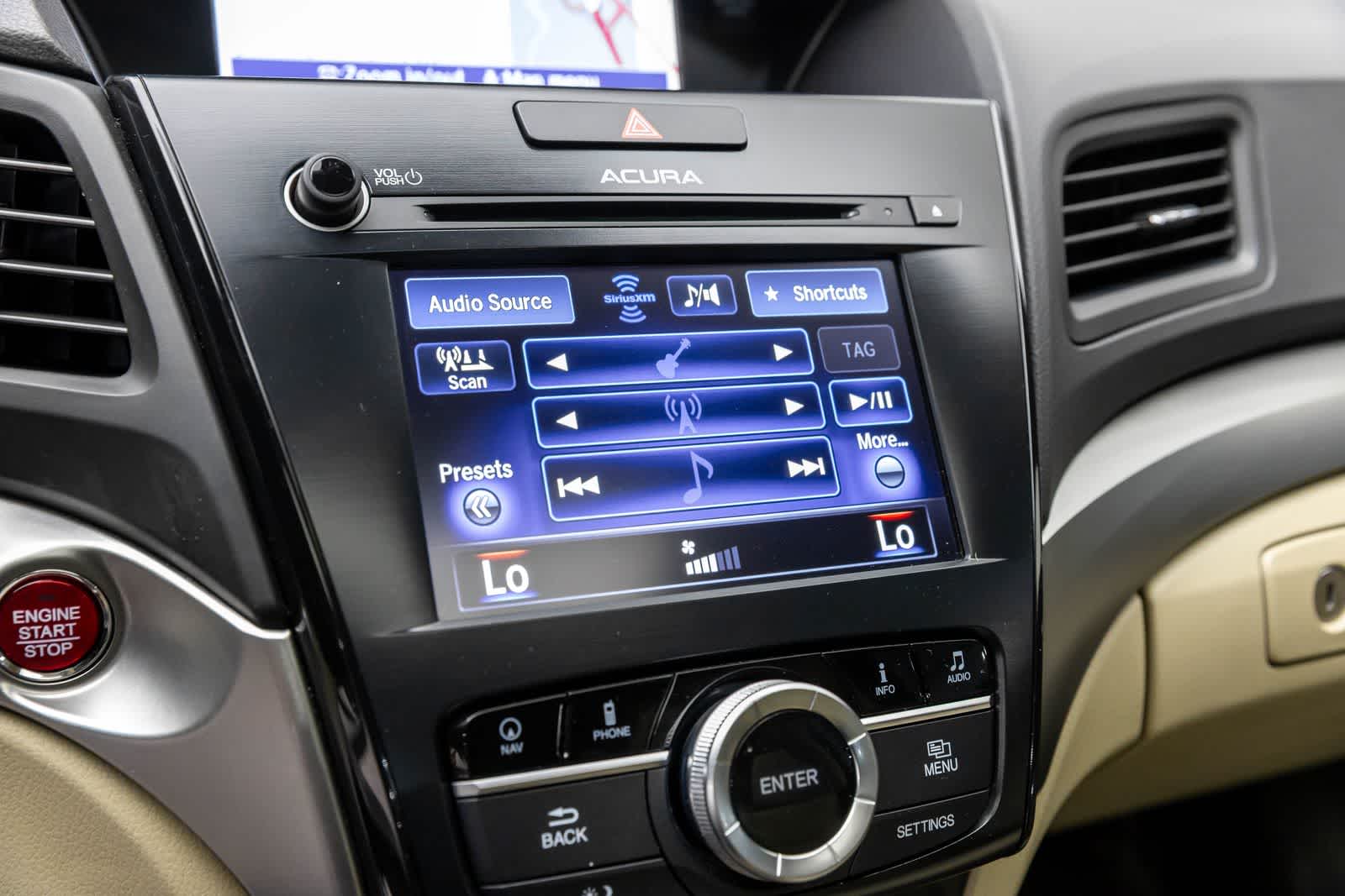 Acura ILX 2018 con paquete Premium