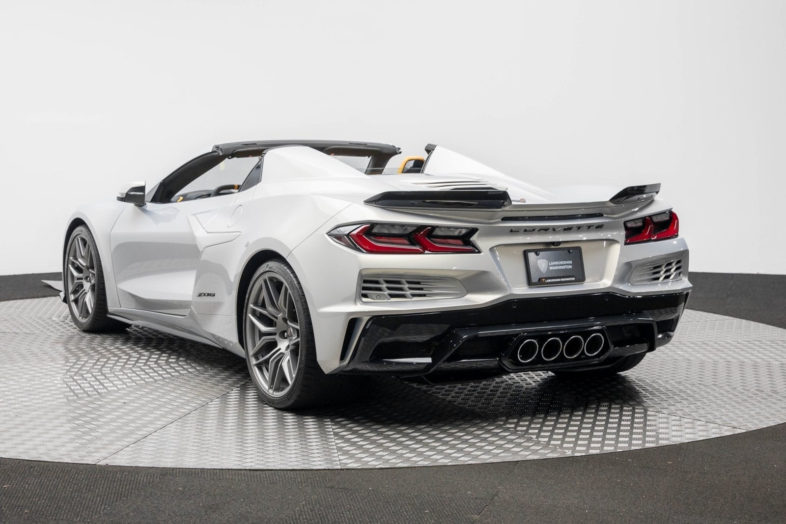 2024 Chevrolet Corvette 2LZ