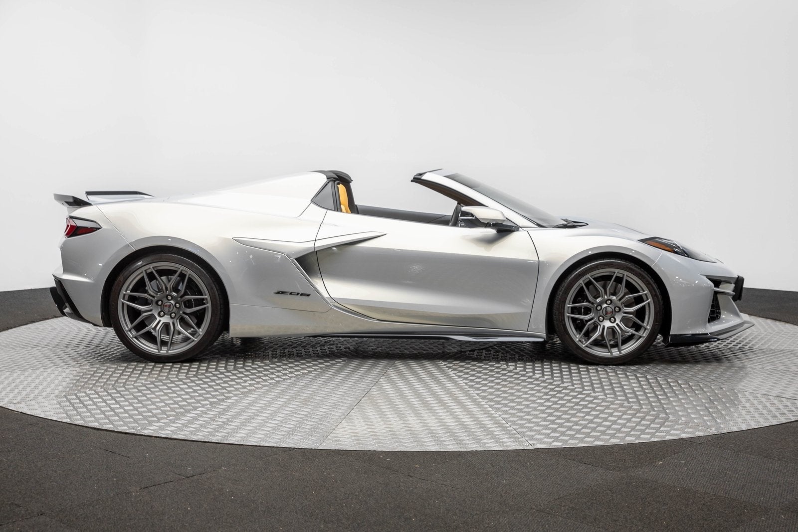 2024 Chevrolet Corvette 2LZ